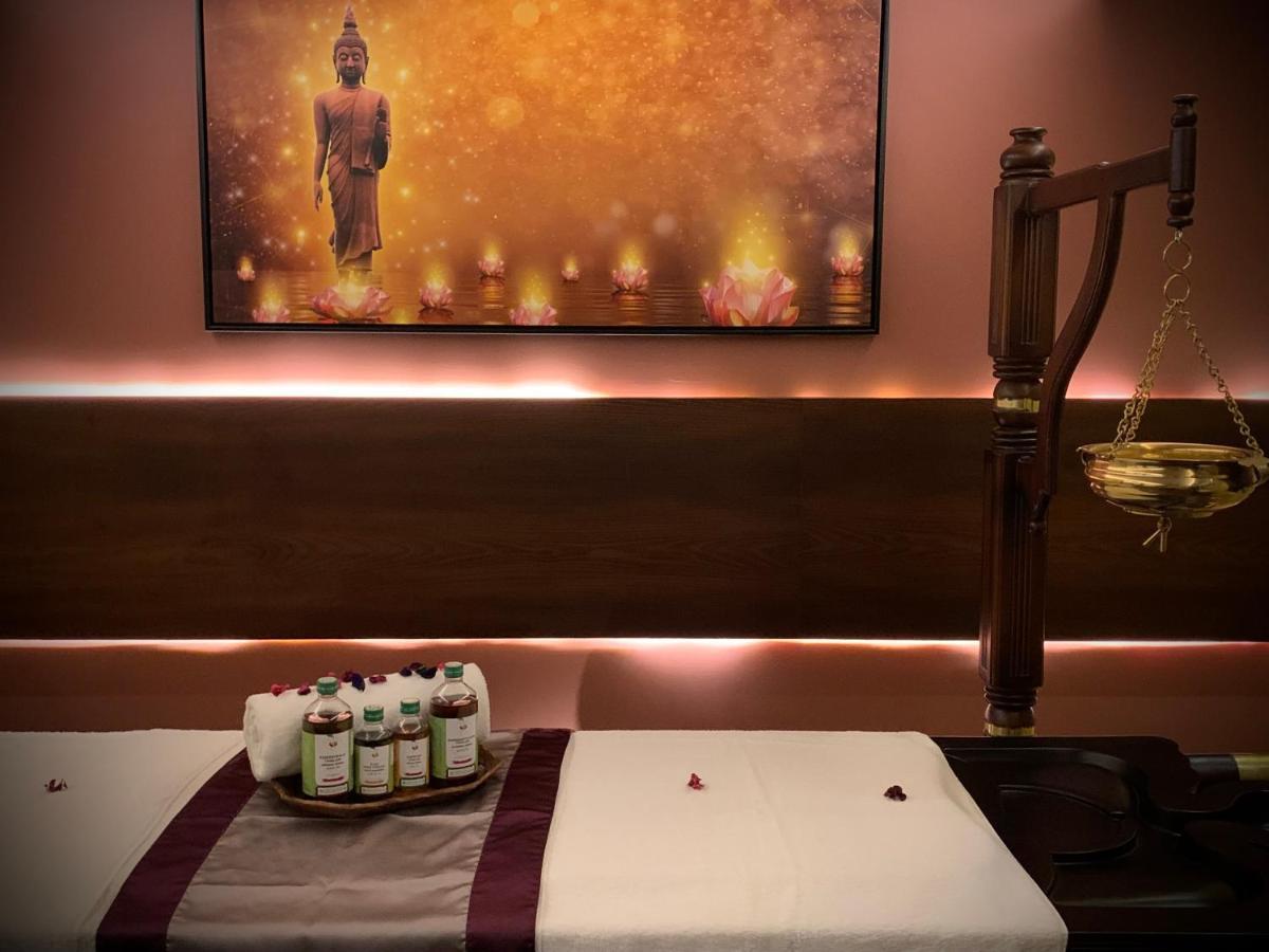 מלון Kochi Retrieve Health & Wellness מראה חיצוני תמונה